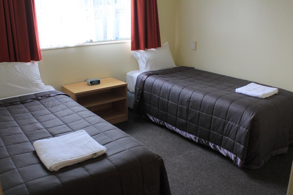 Coronation Court Motel New Plymouth Exterior foto