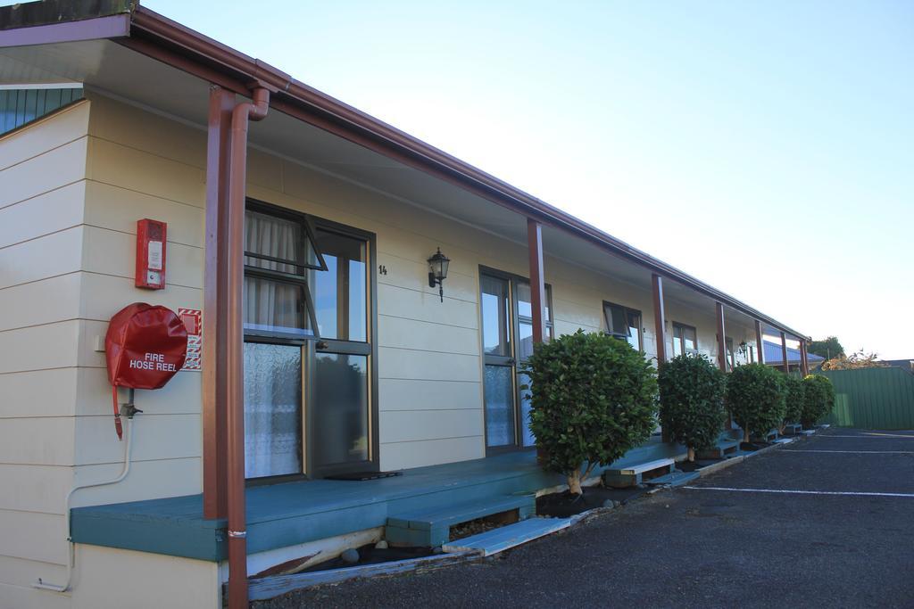 Coronation Court Motel New Plymouth Exterior foto